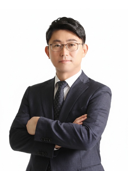 정회일